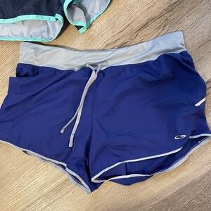 Champion size medium